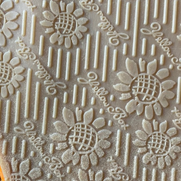 🌞 YELLOW BOX ORANGE TERRYCLOTH EMBELLISHED SANDALS 🌞 NWOT 🌞NWOB 🌞 - Picture 12 of 16